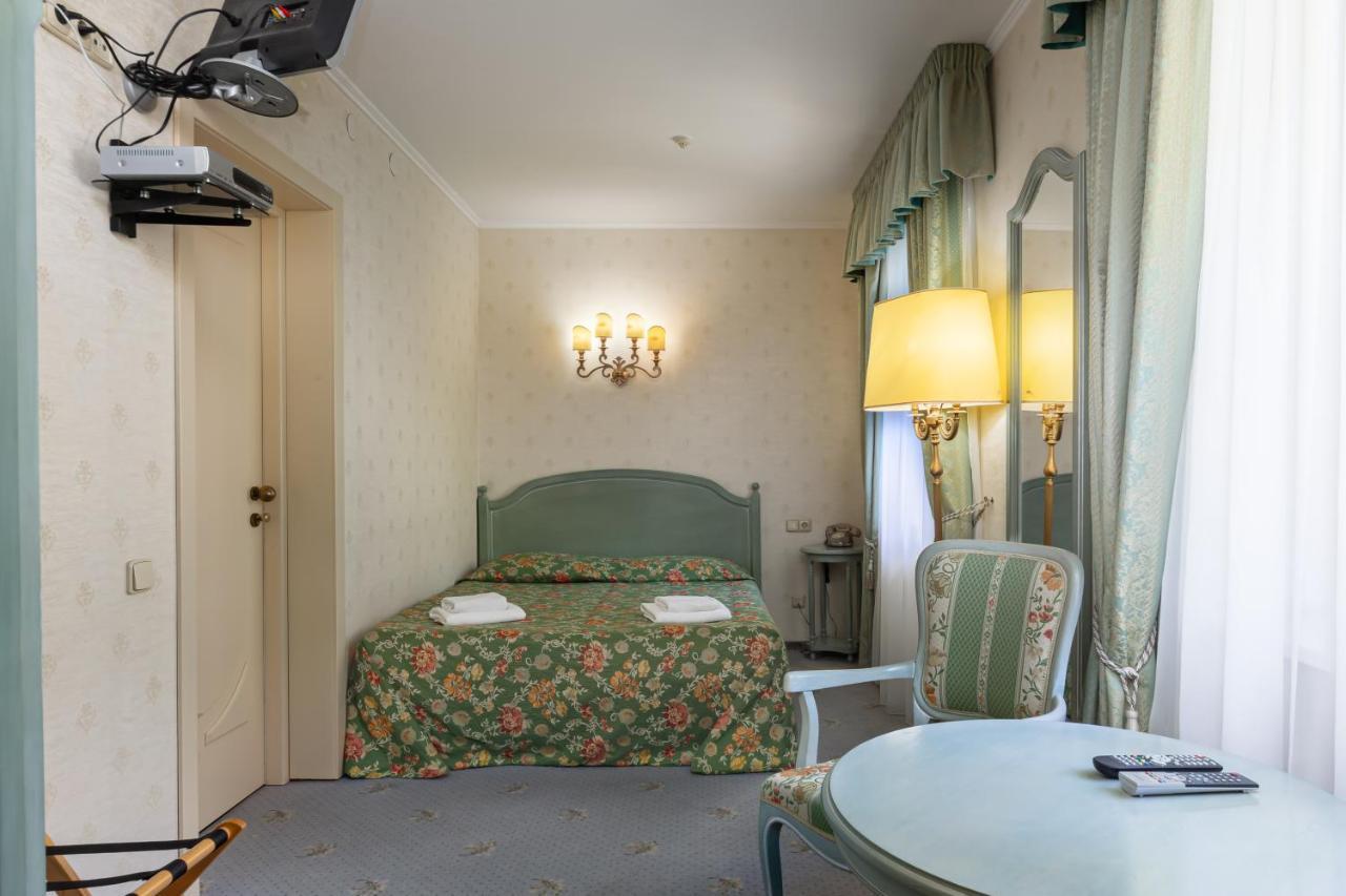 Hotel Edelweiss Jaremcze Zewnętrze zdjęcie