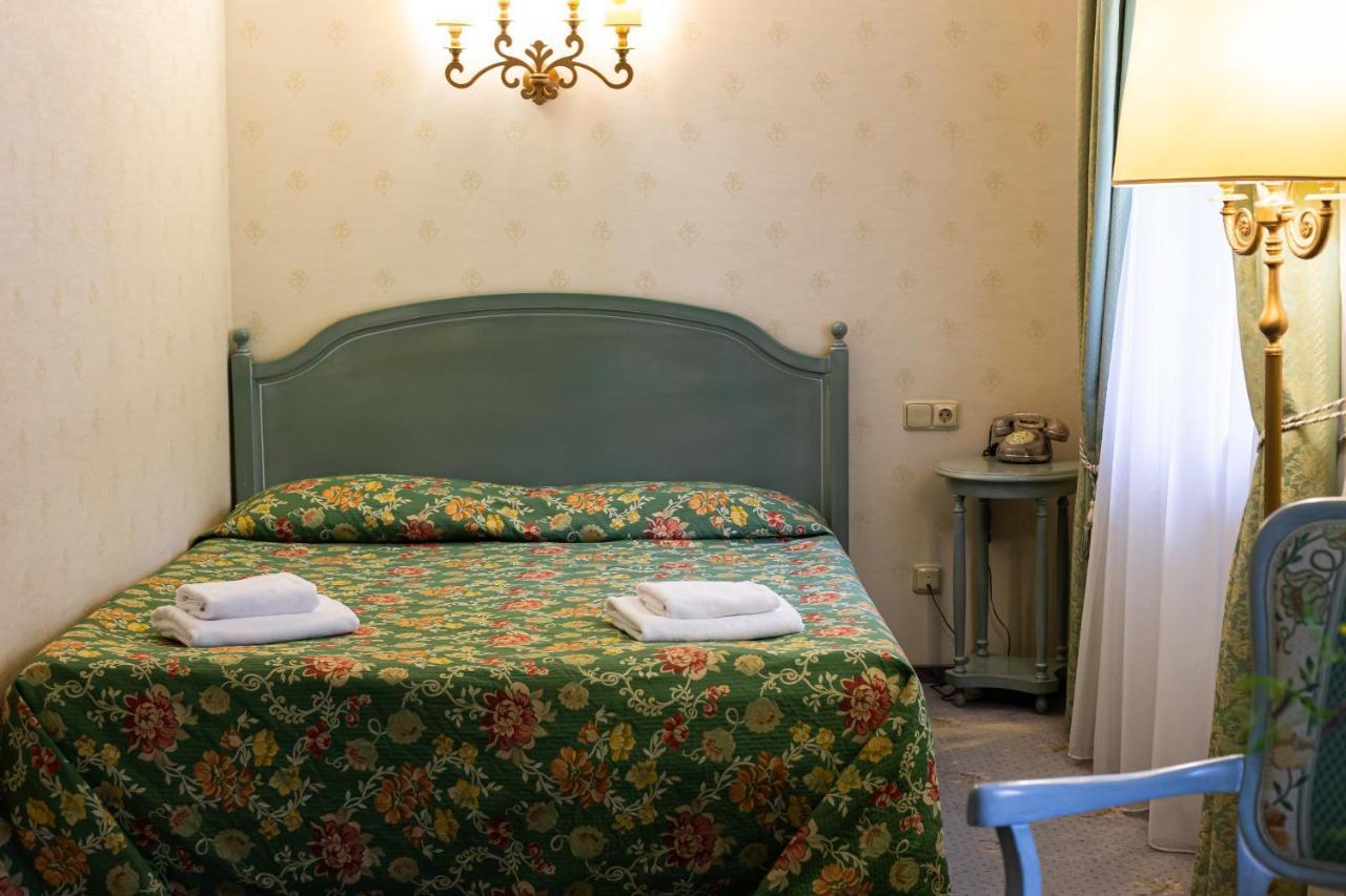 Hotel Edelweiss Jaremcze Zewnętrze zdjęcie