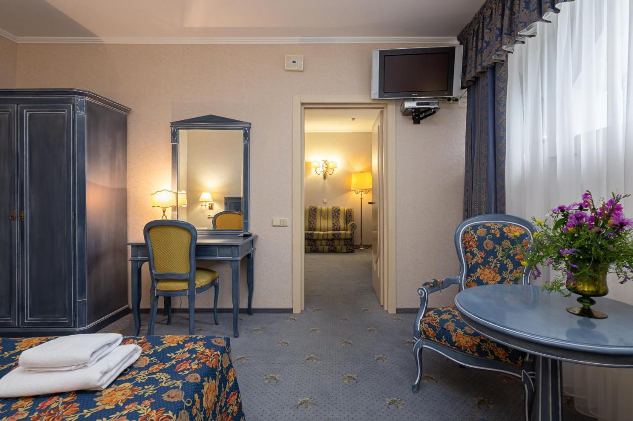 Hotel Edelweiss Jaremcze Zewnętrze zdjęcie