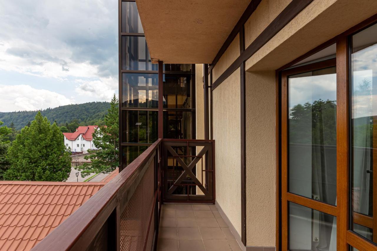 Hotel Edelweiss Jaremcze Zewnętrze zdjęcie