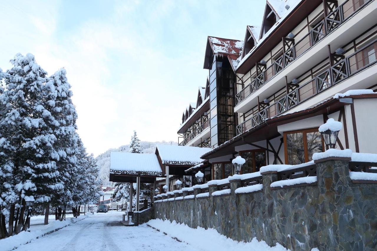 Hotel Edelweiss Jaremcze Zewnętrze zdjęcie