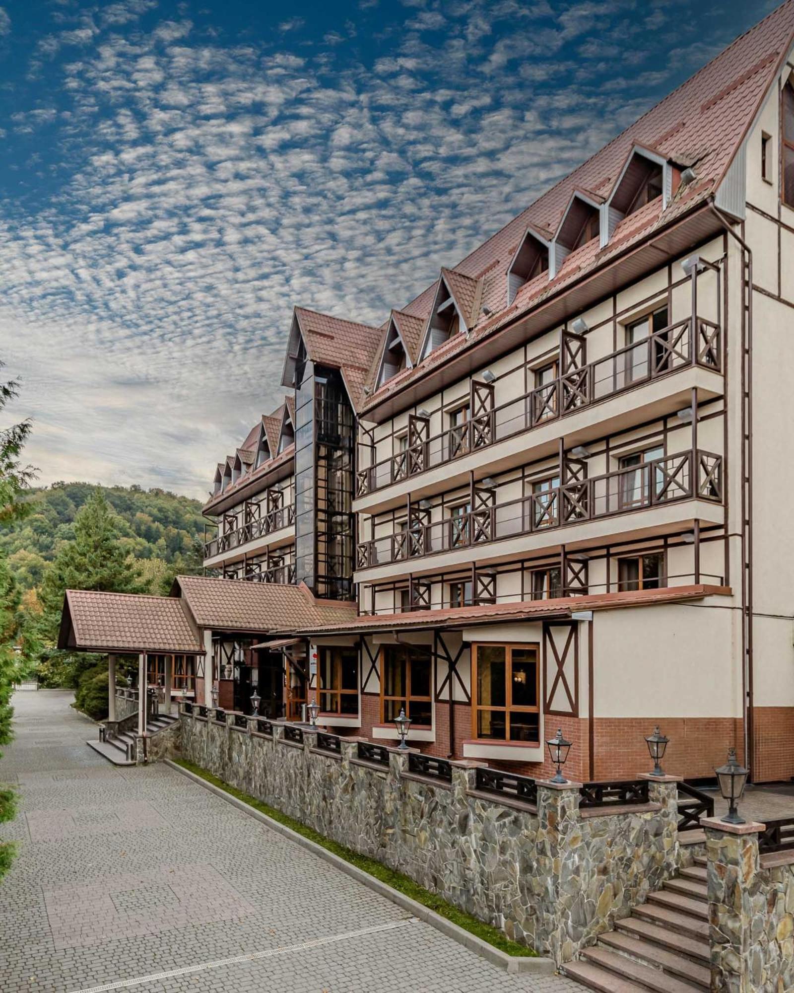 Hotel Edelweiss Jaremcze Zewnętrze zdjęcie